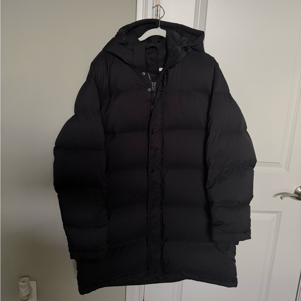 Aritzia Super Puff Coat